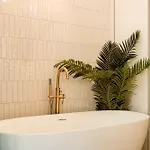 Apartament Designer Luxury Apartment, 2 Beds, Prime Location *