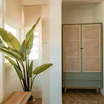Designer Luxury Apartment, 2 Beds, Prime Location Apartament Sliema