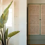 Designer Luxury Apartment, 2 Beds, Prime Location 公寓 *