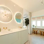 Apartament Designer Luxury Apartment, 2 Beds, Prime Location