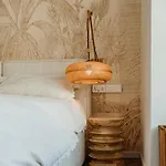 Designer Luxury Apartment, 2 Beds, Prime Location 公寓 *