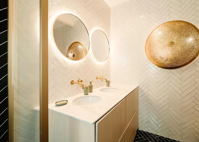 Designer Luxury Apartment, 2 Beds, Prime Location * Σλιέμα