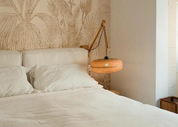 Designer Luxury Apartment, 2 Beds, Prime Location * Σλιέμα