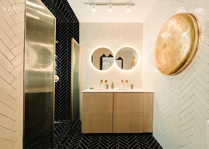 Designer Luxury Apartment, 2 Beds, Prime Location * Σλιέμα