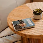 Designer Luxury Apartment, 2 Beds, Prime Location *