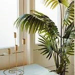 Designer Luxury Apartment, 2 Beds, Prime Location